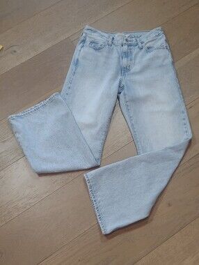 Levi's 94 Baggy Bootcut Jeans Women's sz 26/31* 100% Cotton Mid Rise Denim Jeans